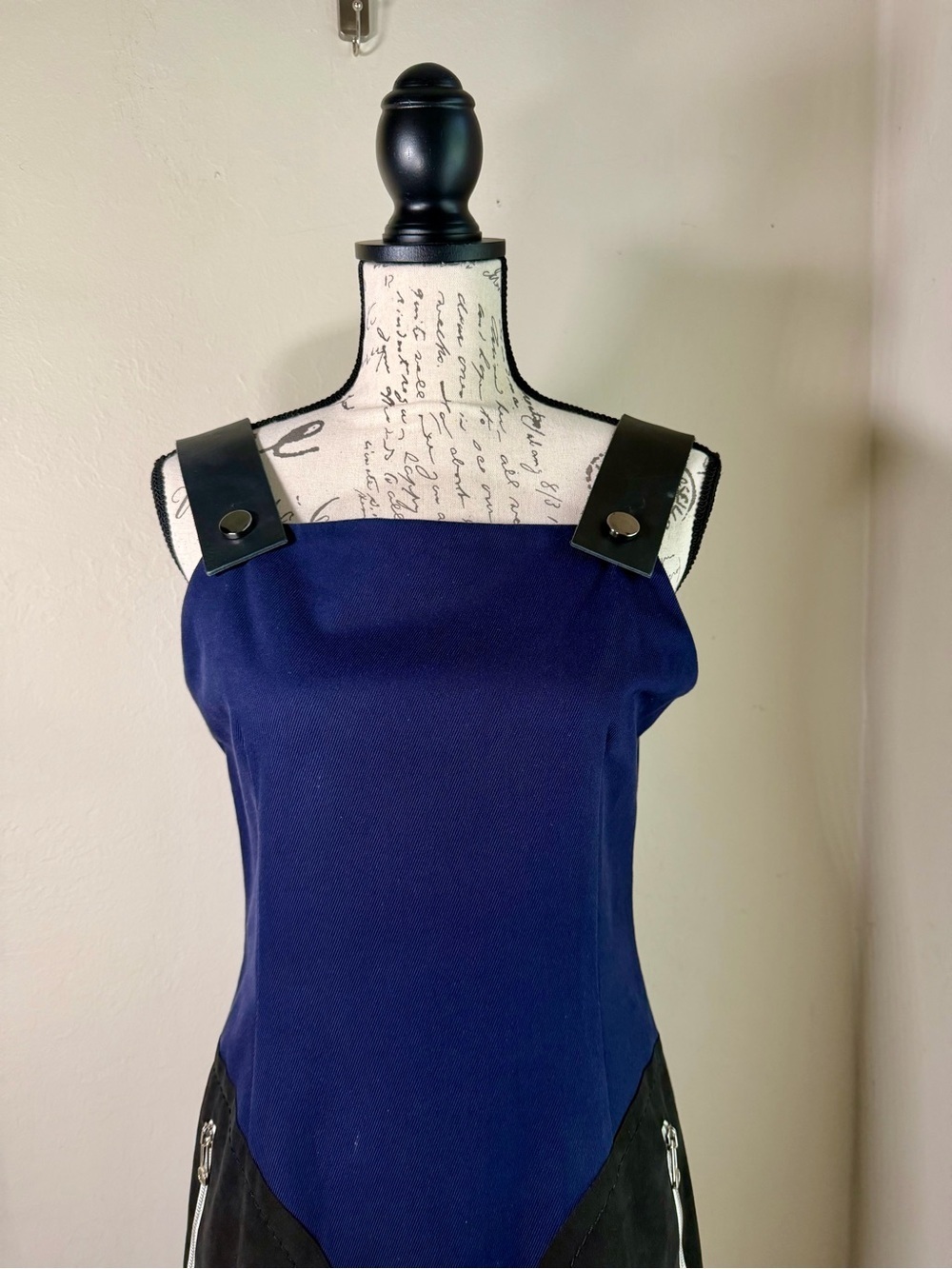Sportmax Navy Midi Dress with Black Strap and Pocket Details - Picture 2 of 11